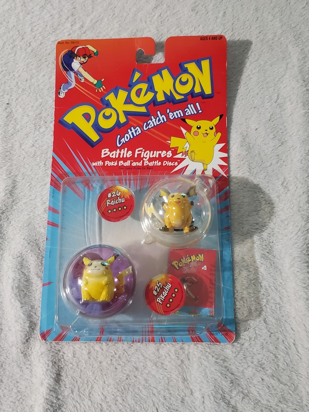 Raichu & Pikachu Battle Figures Pack - Yellow
